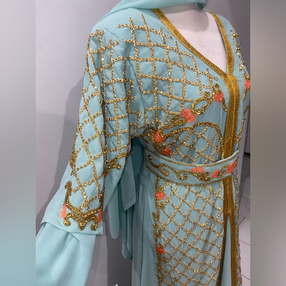 Blue & Gold fully beaded chiffon maxi kaftan with scarf size medium new - Picture 2 of 10